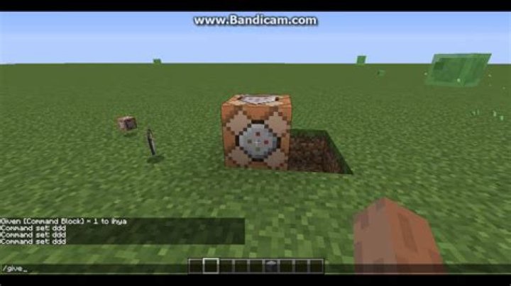 How to spawn a command block in minecraft